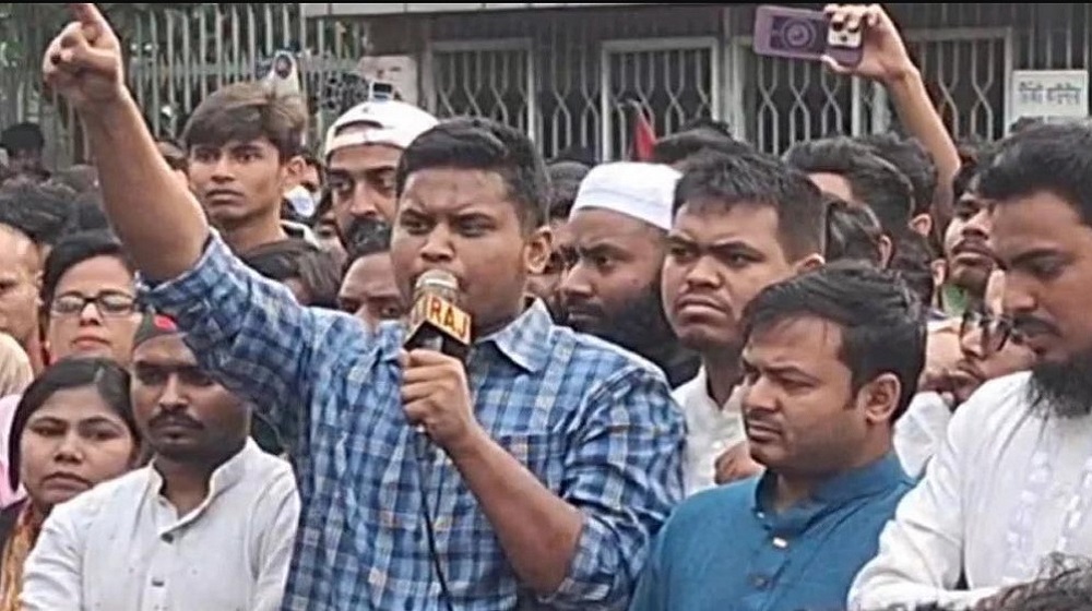 নির্বাহী আদেশে নয়, বিচারের মাধ্যমে আ. লীগ নিষিদ্ধ চাই : হাসনাত আব্দুল্লাহ