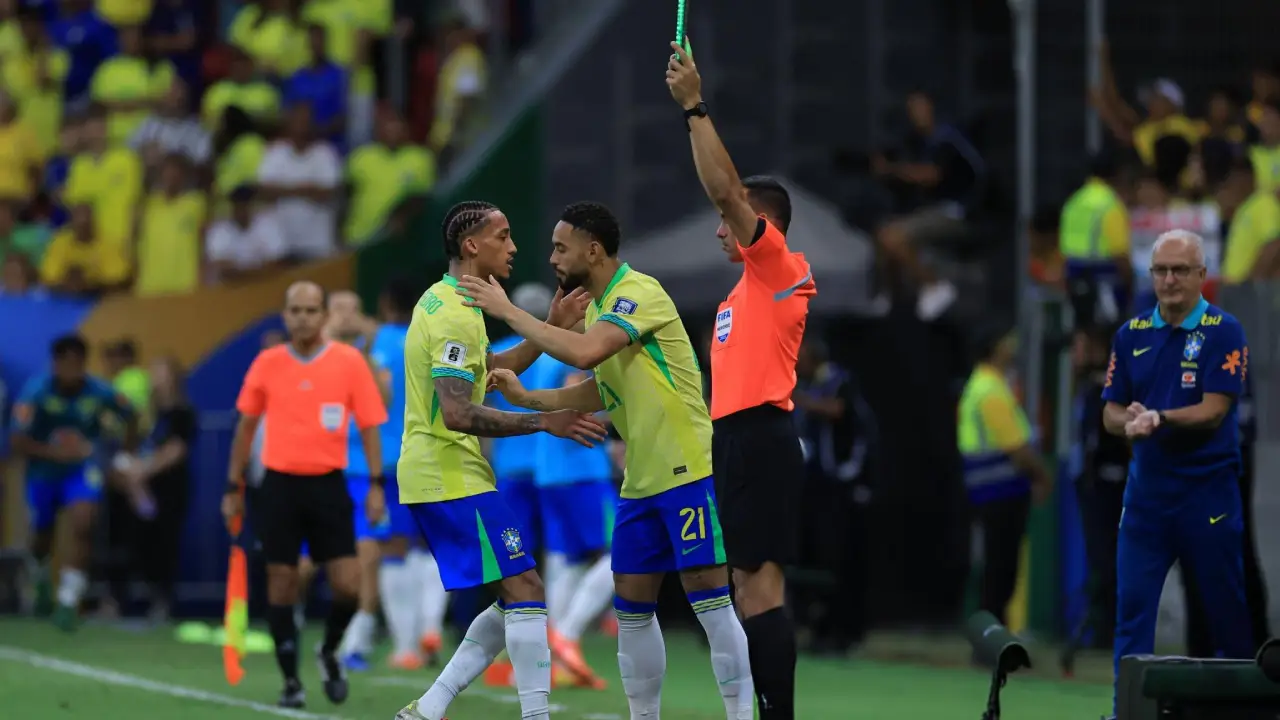 ব্রাজিলের ৭ পরিবর্তন নিয়ে বিতর্ক, নিয়ম কী বলে?