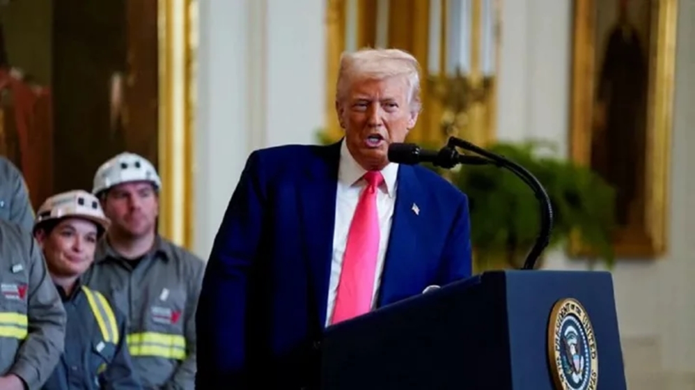 ট্রাম্পের নতুন শুল্কনীতি ৯০ দিনের জন্য স্থগিত, চীনের জন্য বাড়ল আরও