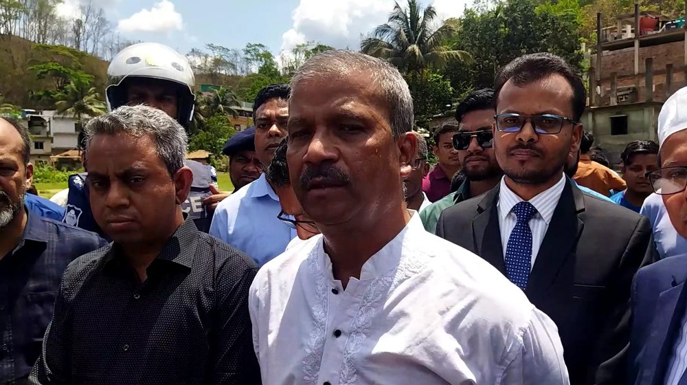 বিচারক সংকট সমস্যার সমাধান করা হবে : আইন উপদেষ্টা