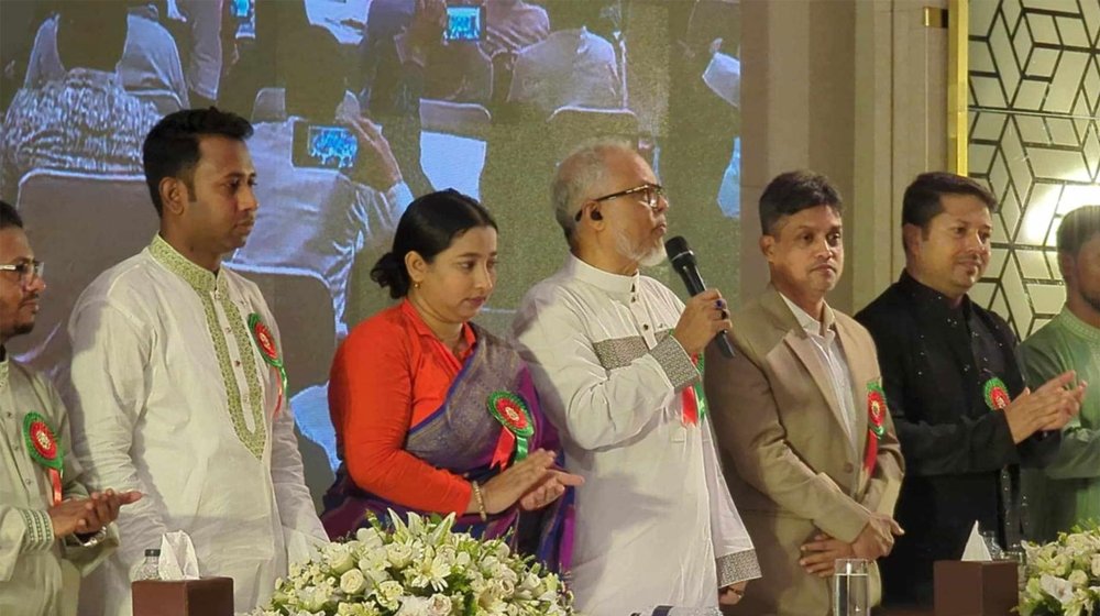 ডেসটিনির রফিকুল আমীনের নেতৃত্বে নতুন দল ঘোষণা