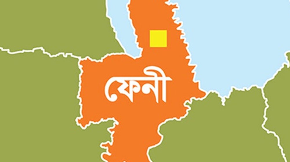 ফেনীতে পুলিশের ওপর হামলা, গ্রেপ্তার ৩