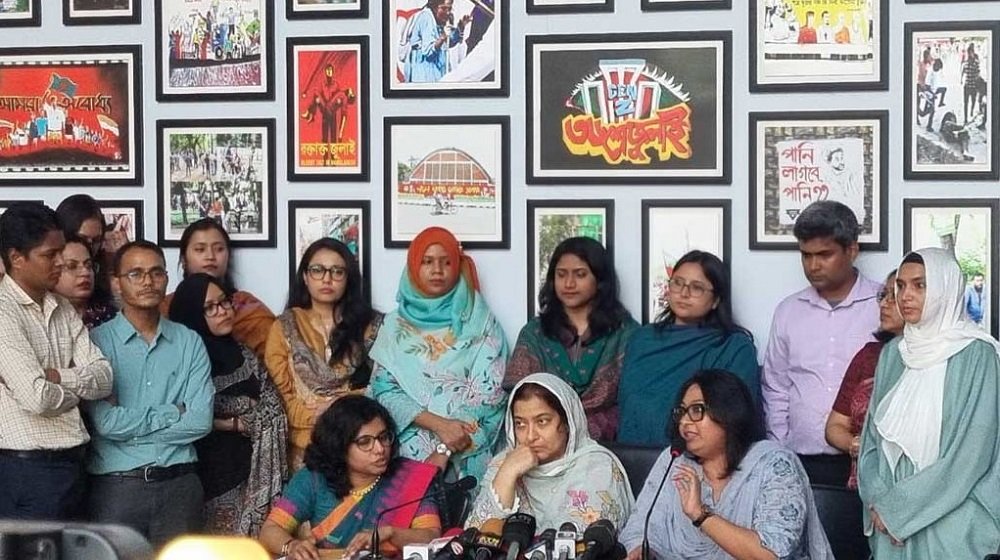 এনবিআর ভাগ: আলোচনায় বসছেন উপদেষ্টা, কলম বিরতিও চলবে