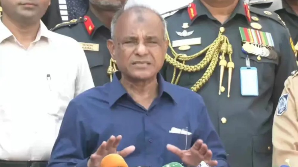 যারা বাংলাদেশি, তাদেরকে ‘প্রোপার চ্যানেলে পাঠাও’– ভারতকে স্বরাষ্ট্র উপদেষ্টা