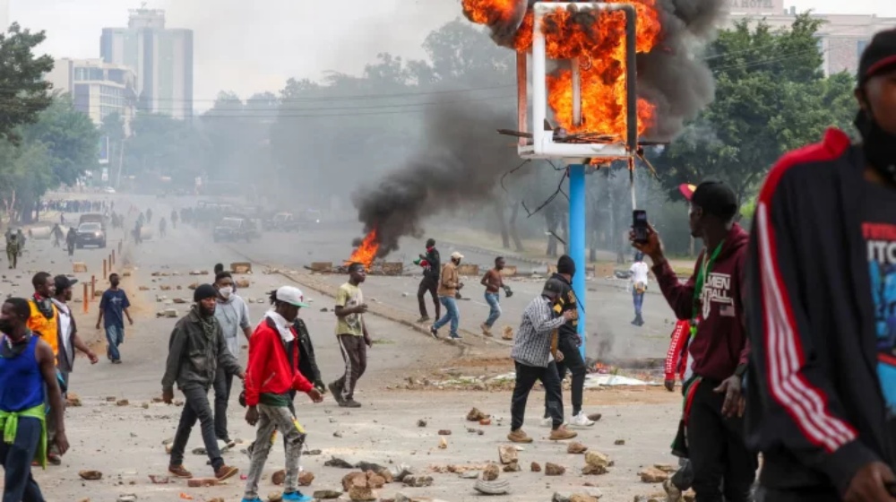 কেনিয়ায় সরকারবিরোধী বিক্ষোভে নিহত ১৬, আহত শতাধিক