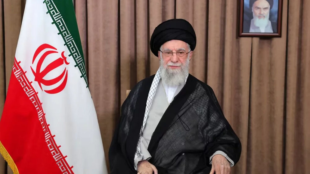 বিজয় ও জায়নবাদী শাসনের পতন ঘোষণা দিলেন খামেনি