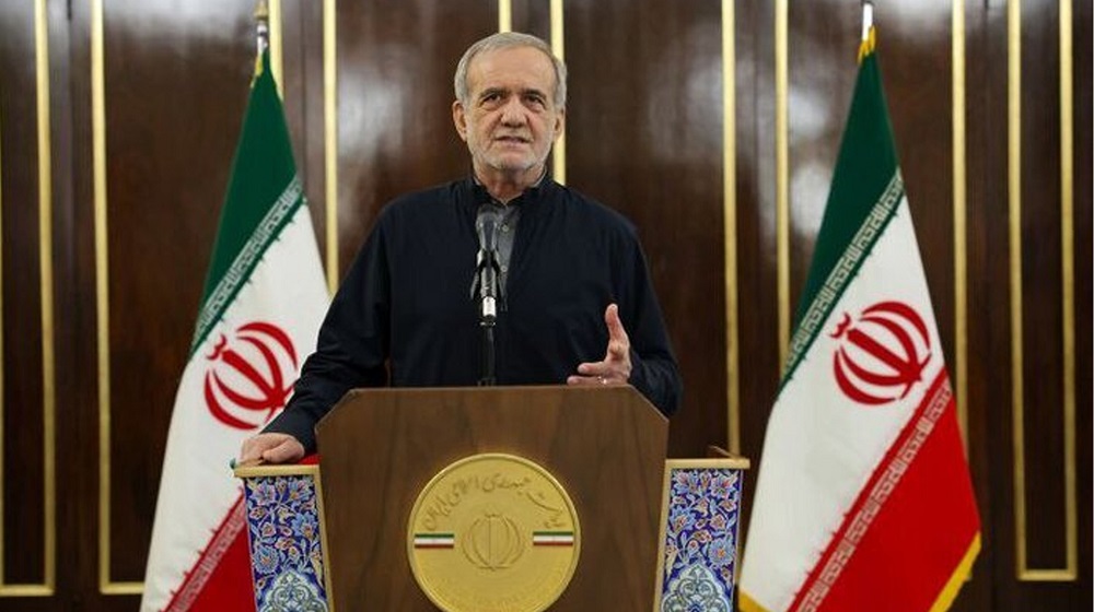 ইরানি প্রেসিডেন্টকে লক্ষ্য করে ছোড়া হয় ৬টি বোমা