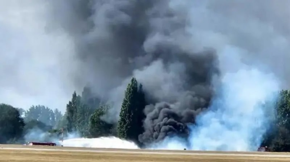 যুক্তরাজ্যে উড্ডয়নের পরই বিধ্বস্ত হলো বিমান