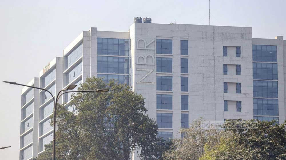 অর্থপাচারে ৪০ হাজার কোটি টাকার সম্পদের সন্ধান পেল এনবিআর