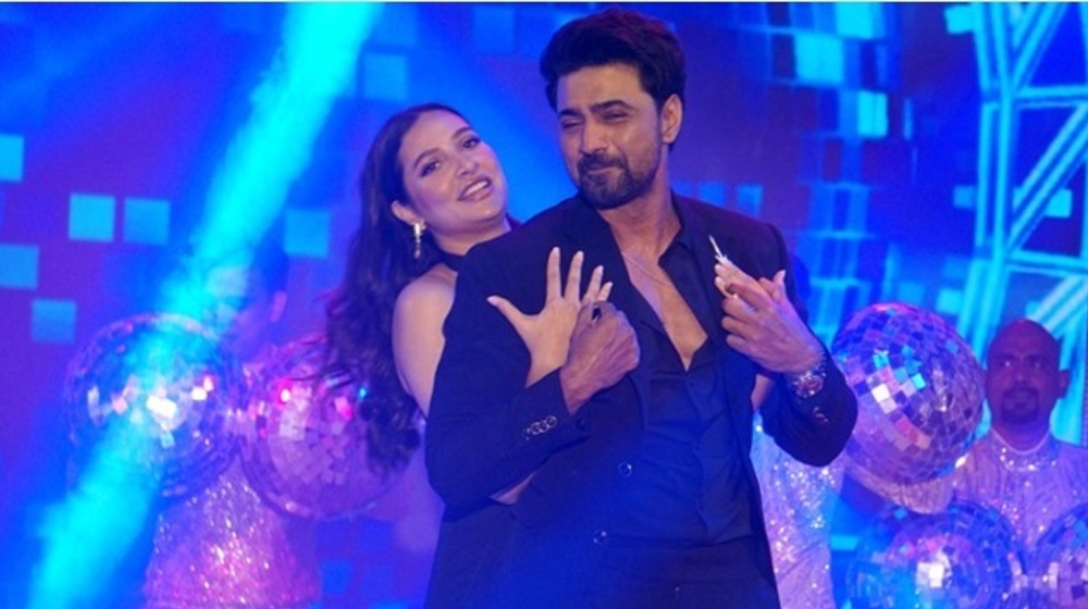 ধূমকেতু বাংলাদেশে মুক্তির পথে