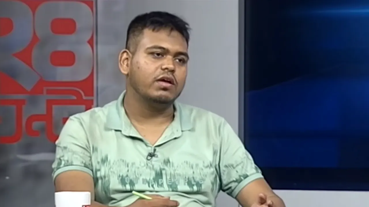 টকশোতে বসে এনসিপি নেতা জানলেন তিনি বহিষ্কার