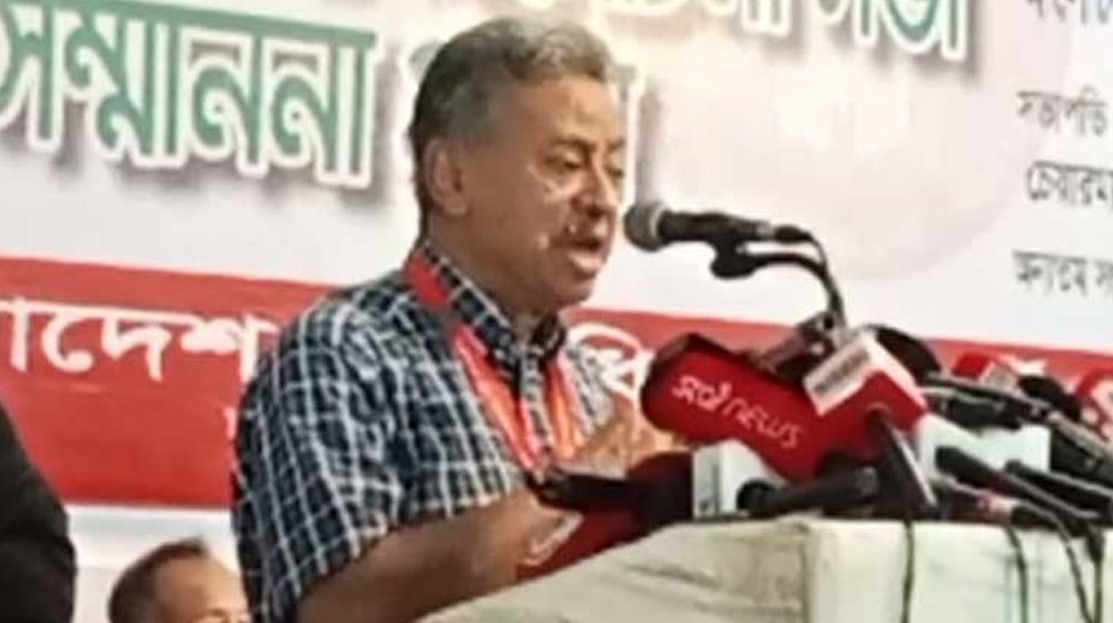 অর্থনীতির ‘গণতন্ত্রায়ন’ই বিএনপির লক্ষ্য: আমীর খসরু