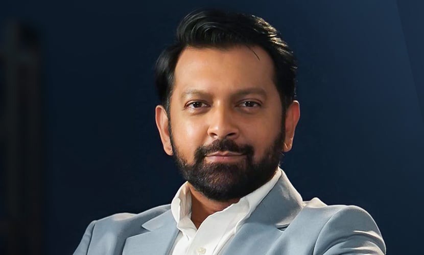 সংগীতজীবন গুটিয়ে নেওয়ার ইঙ্গিত দিলেন তাহসান