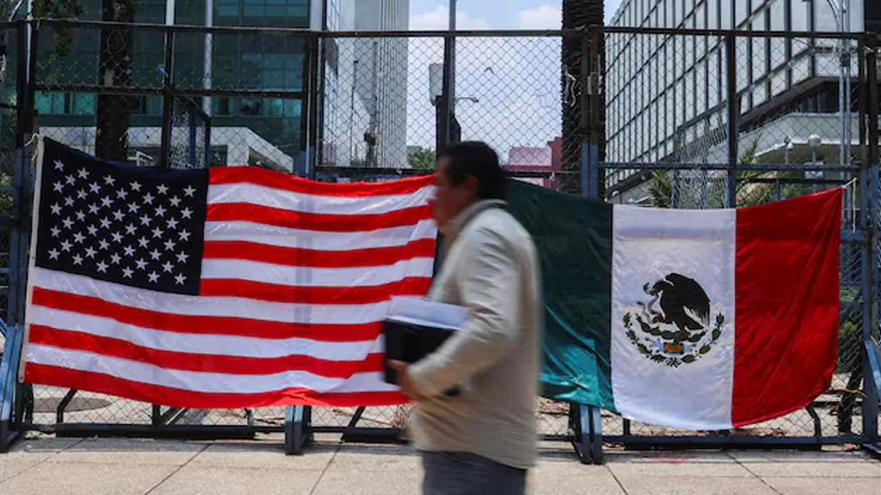 অর্ধশতাধিক রাজনীতিকের ভিসা বাতিল করল যুক্তরাষ্ট্র