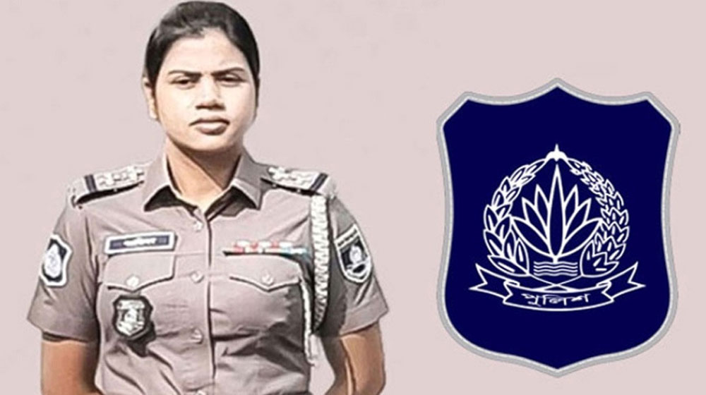 নতুন পোশাকে নেমেছে পুলিশ