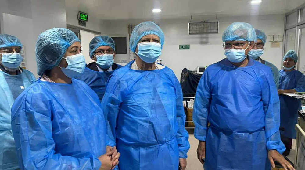 খালেদা জিয়ার চিকিৎসায় সব ধরনের সহযোগিতার আশ্বাস প্রধান উপদেষ্টার