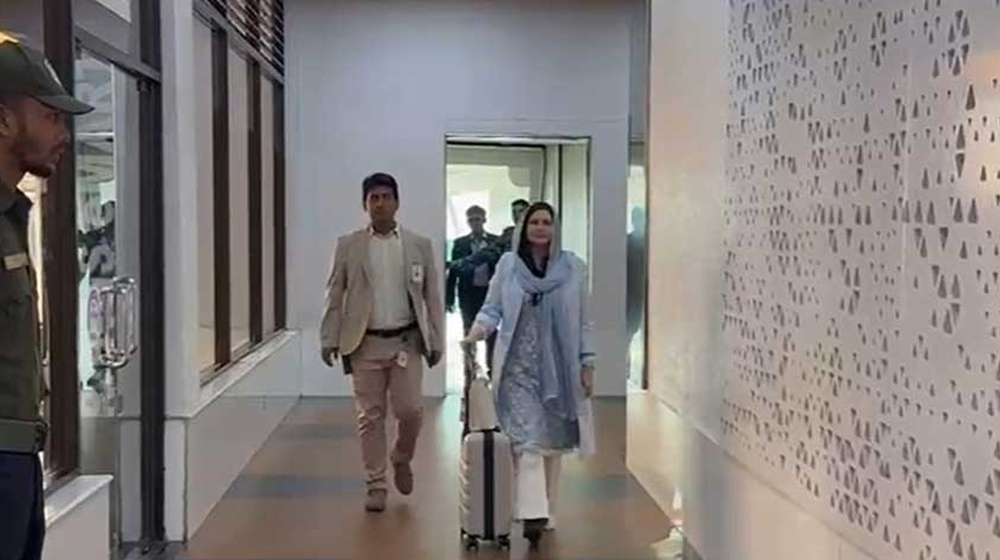 ঢাকায় পৌঁছেছেন জুবাইদা রহমান