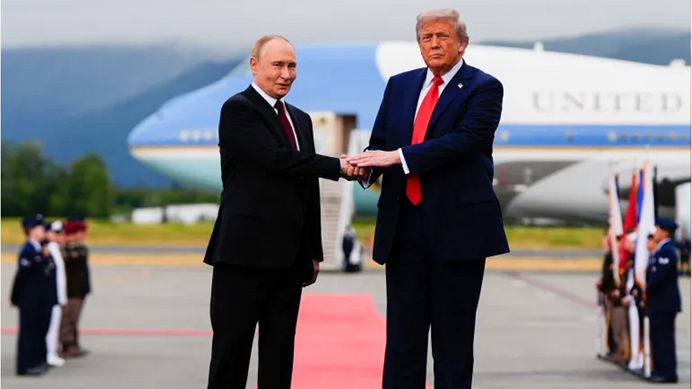 যুক্তরাষ্ট্রের নতুন নিরাপত্তা কৌশল নিয়ে উচ্ছ্বসিত রাশিয়া, উদ্বেগ ইউরোপের