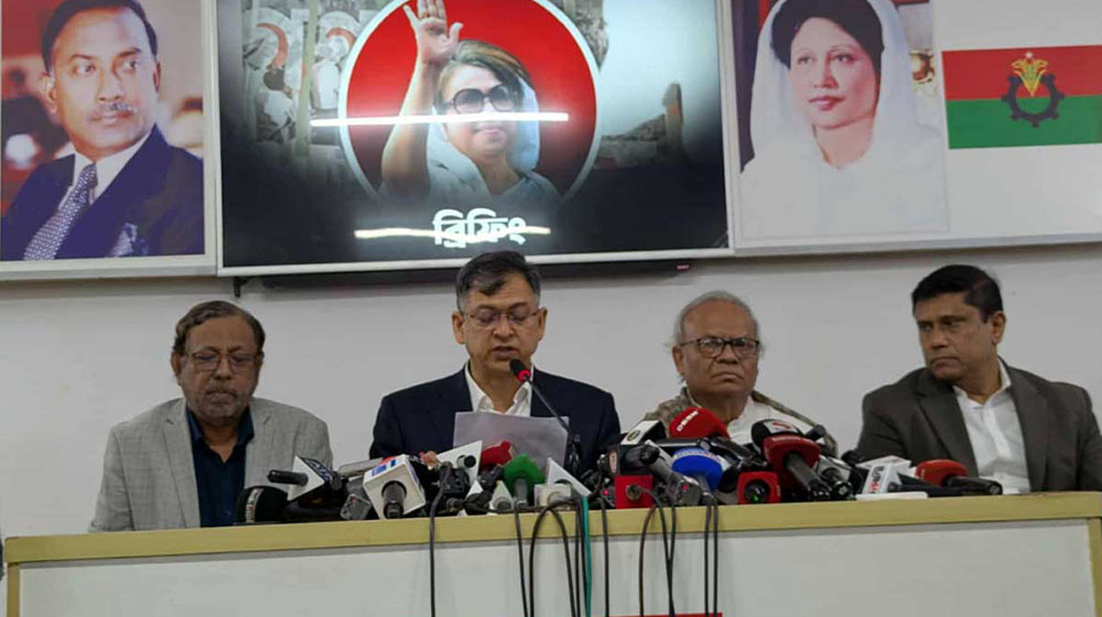 তারেক রহমান দেশে ফিরে আগে মায়ের সঙ্গে দেখা করবেন: সালাহউদ্দিন