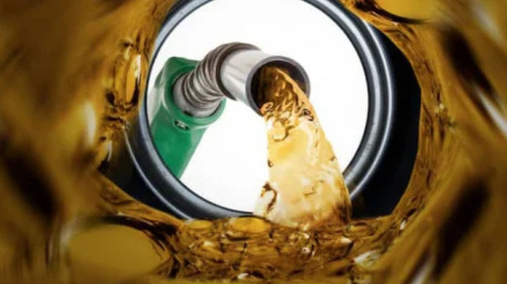 ভারত থেকে  কিনা হচ্ছে ১ লাখ ৮০ হাজার টন ডিজেল