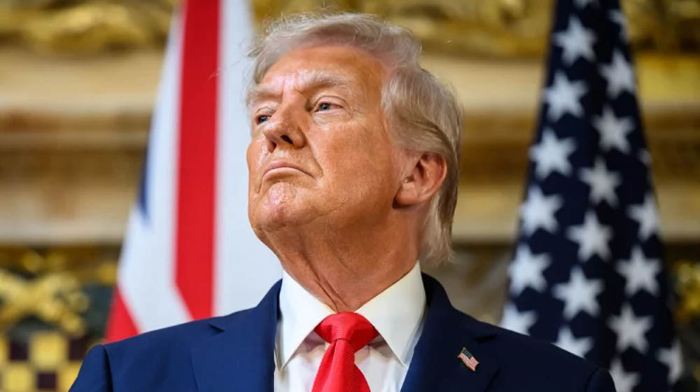 নিজেকে ভেনেজুয়েলার ভারপ্রাপ্ত প্রেসিডেন্ট ঘোষণা দিলেন ট্রাম্প