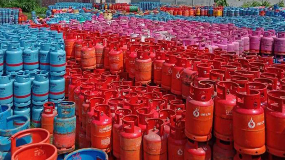 সংকট কাটাতে বাকিতে এলপিজি আমদানির সুযোগ দিল সরকার