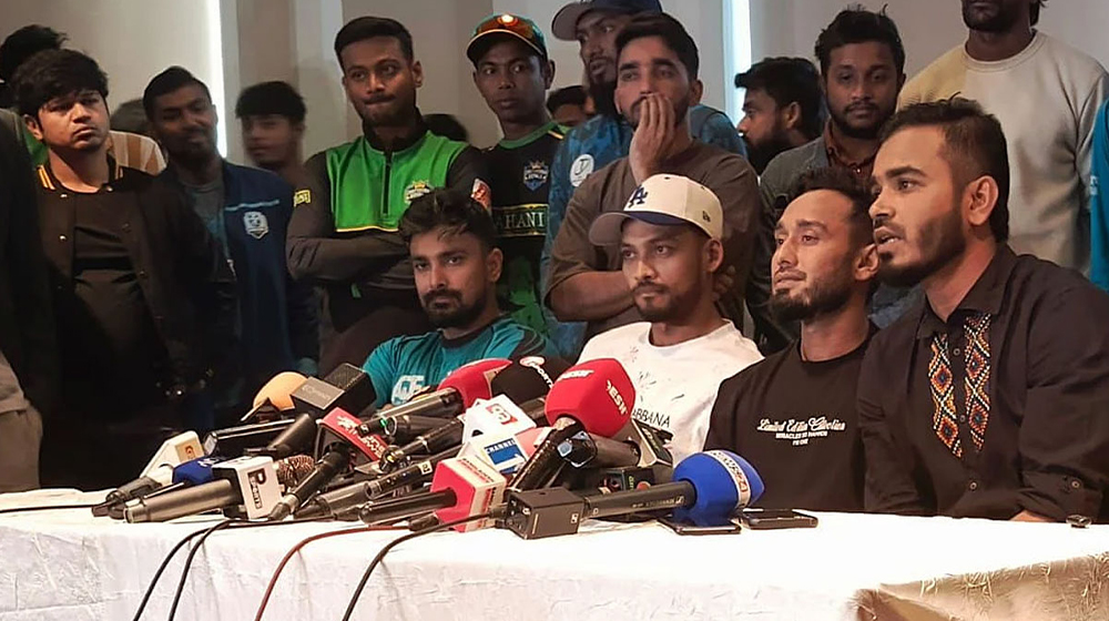 শর্ত সাপেক্ষে আগামীকাল থেকেই খেলায় ফিরতে রাজি ক্রিকেটাররা