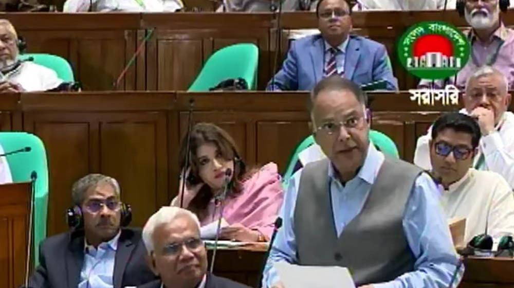 জ্বালানি তেলের দাম বাড়তে পারে আগামী মাসে: সংসদে মন্ত্রীর ইঙ্গিত