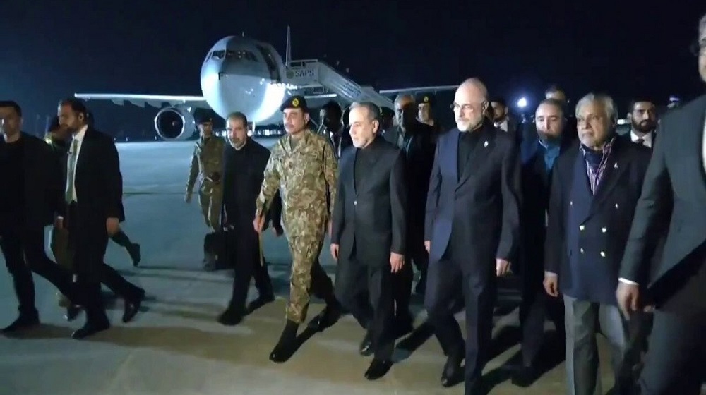 পাকিস্তানে পৌঁছানো ইরানি প্রতিনিধিদলে কারা আছেন