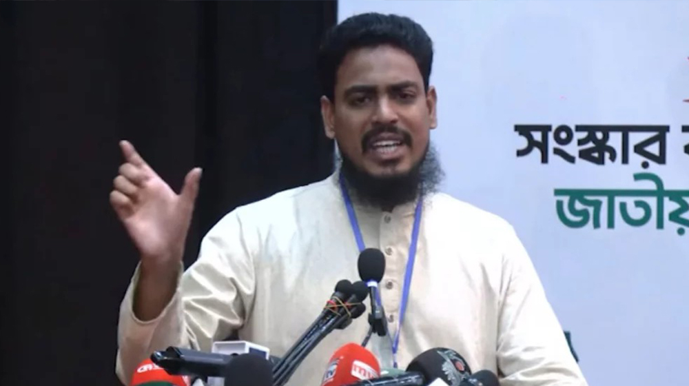 ক্ষমতার বাহানায় বিএনপি সরকার আর সংস্কার করতে চায় না: আখতার