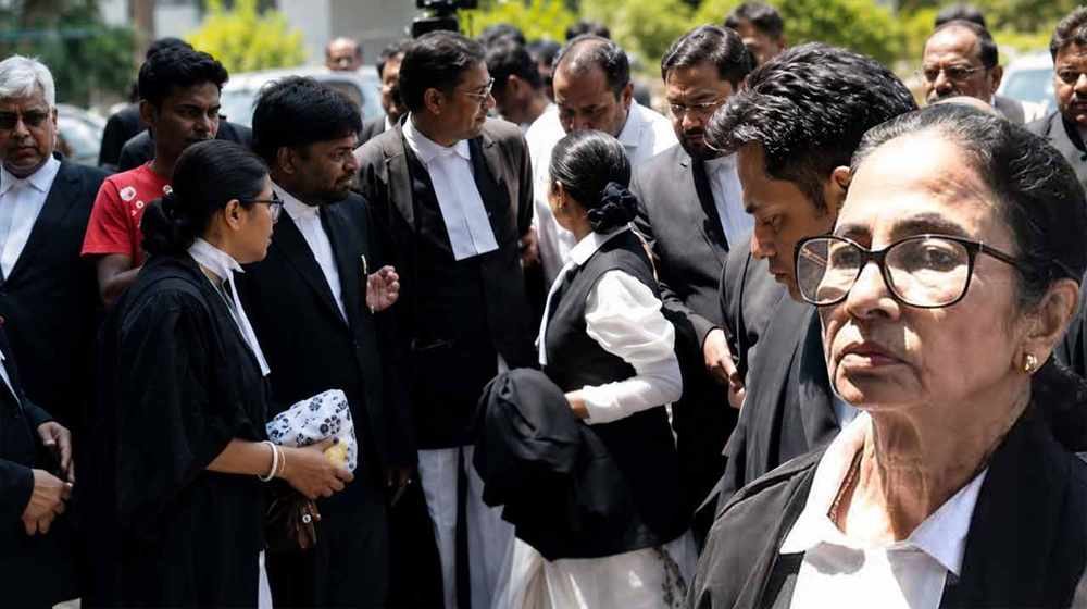 প্রাক্তন মুখ্যমন্ত্রী মমতাকে লক্ষ্য করে ‘চোর’ স্লোগান, কুকথা! হাই কোর্ট চত্বরে আইনজীবীদের একাংশের বিক্ষোভে উত্তেজনা
