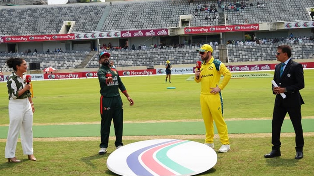সৌম‍্যকে একাদশে ফিরিয়ে ফিল্ডিংয়ে বাংলাদেশ