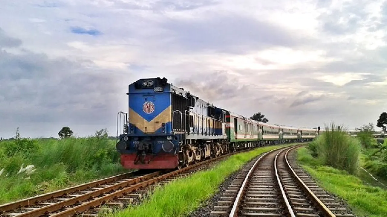 রেল যোগাযোগের আওতায় আসছে আরও ১০ জেলা