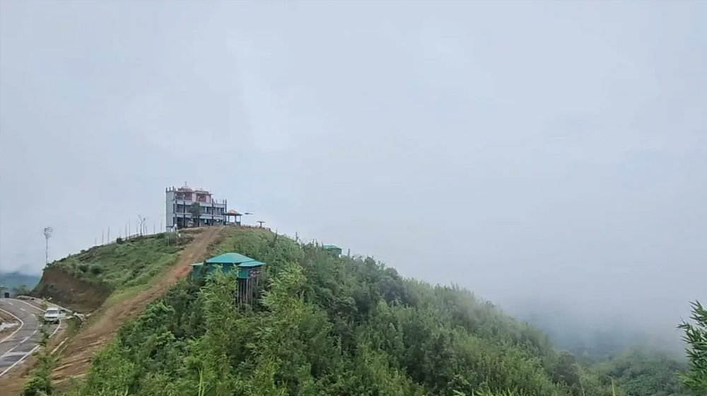 কেওক্রাডং পাহাড়ের খাদ থেকে দুই পর্যটকের মরদেহ উদ্ধার