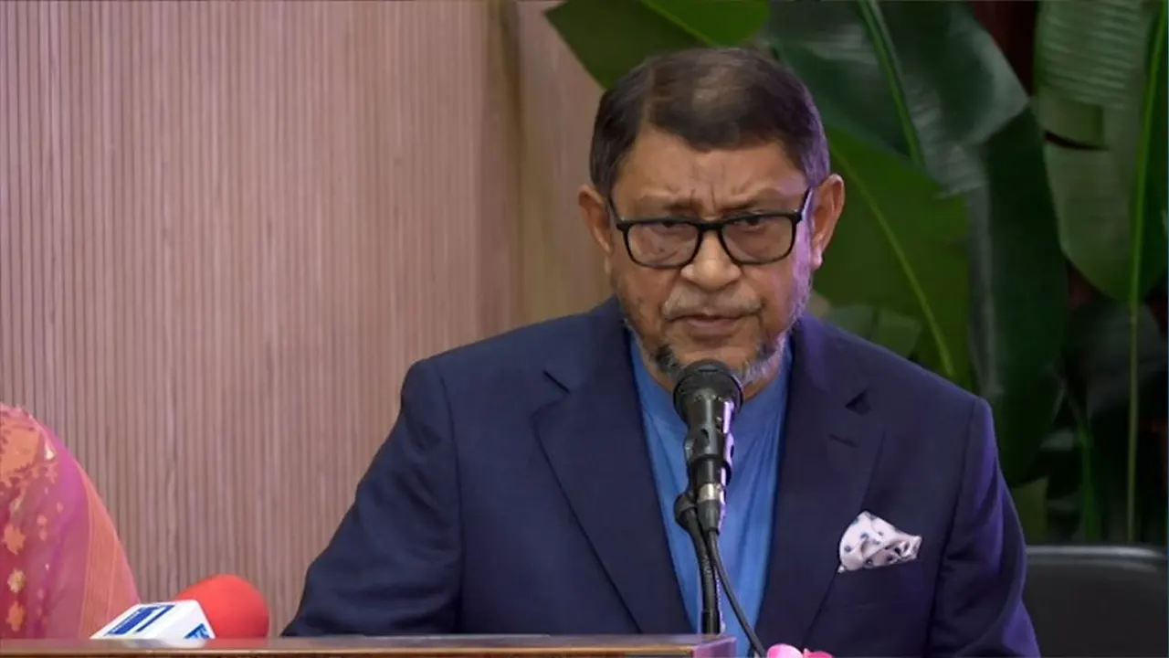 সিজারের ক্ষেত্রে চিকিৎসকদের নিরুৎসাহিত করার আহ্বান স্বাস্থ্যমন্ত্রীর