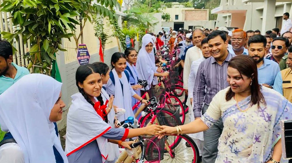 ‘গ্রিন স্কুল, ক্লিন স্কুল’সহ দোহারে একাধিক উন্নয়ন কর্মসূচি উদ্বোধন