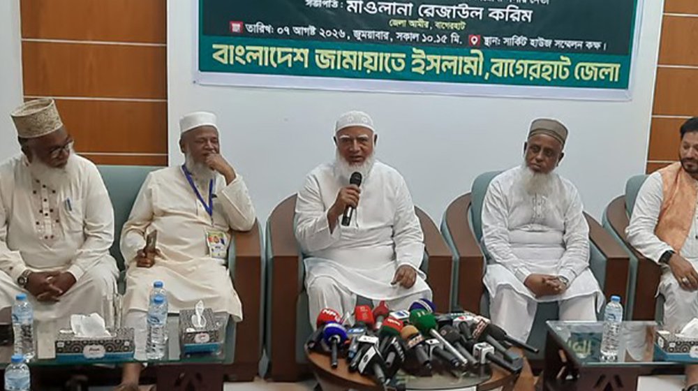 শেখ হাসিনাকে ফিরিয়ে আনতে দেরি হচ্ছে কেন, জামায়াতের আমিরের প্রশ্ন