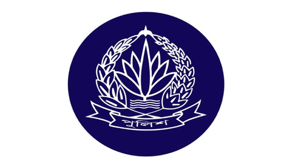 বোমা হামলার আশঙ্কায় দেশজুড়ে সতর্কতা, পুলিশ বলছে ‘গুজব’