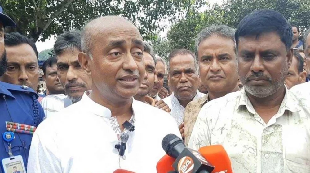 বাজারে ব্যবসায়ীদের সিন্ডিকেট ভেঙে দেওয়া হবে: আইনমন্ত্রী