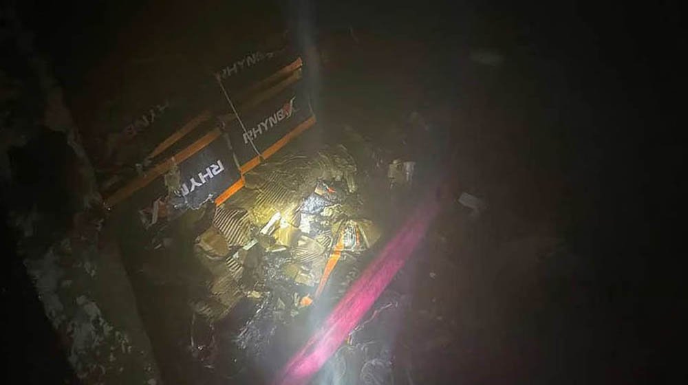 পুরান ঢাকার হেলমেট গোডাউনের আগুন নিয়ন্ত্রণে