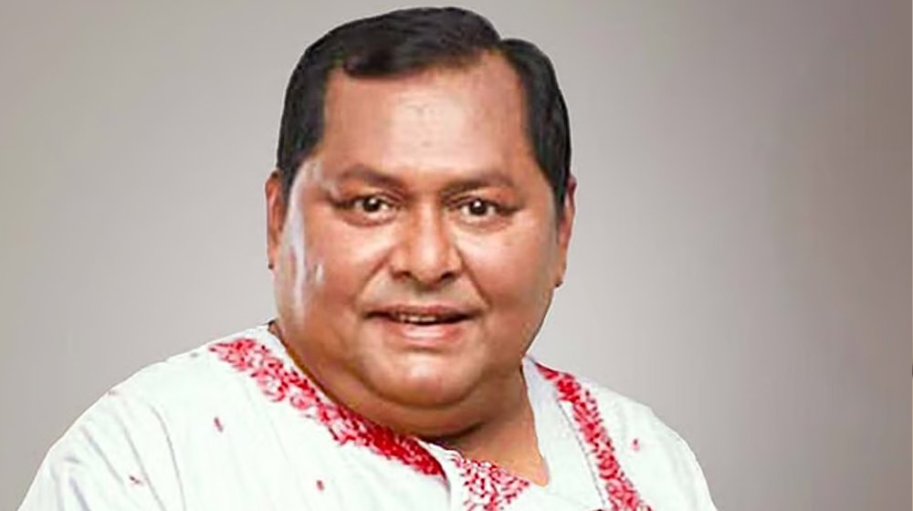 নেপালে হঠাৎ দুর্যোগের কবলে অভিনেতা খরাজ, এখন কেমন আছেন?