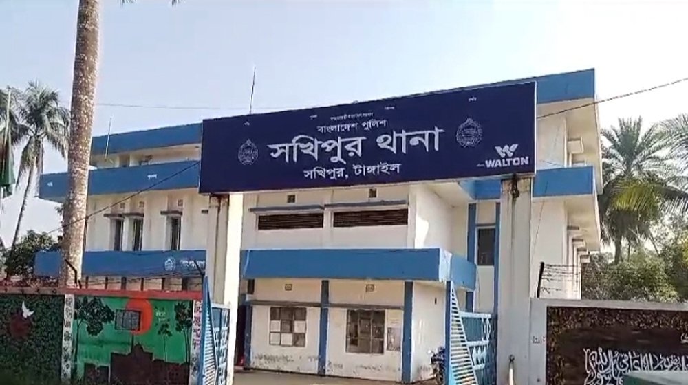সখীপুরে ট্রাকচাপায় প্রাণ গেল মা ও শিশুর