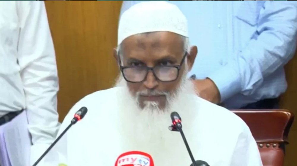 ‘৪৩৪১ হাজিকে ৪ কোটি ৮৭ লাখ টাকা ফেরত দেবে সরকার’