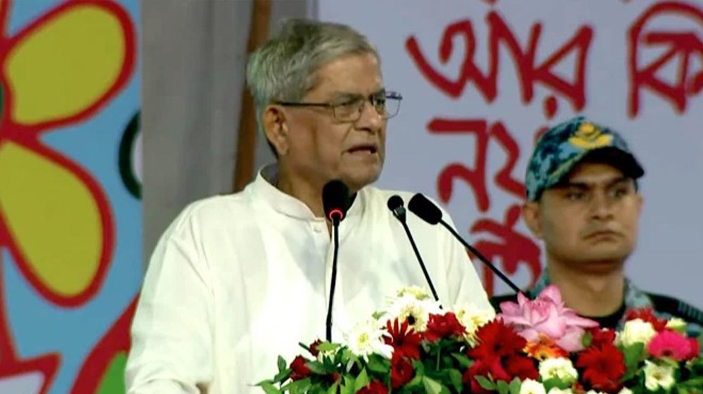 হানাহানি এড়িয়ে আলোচনার মাধ্যমে দেশকে এগিয়ে নেওয়ার আহ্বান রাষ্ট্রপতির