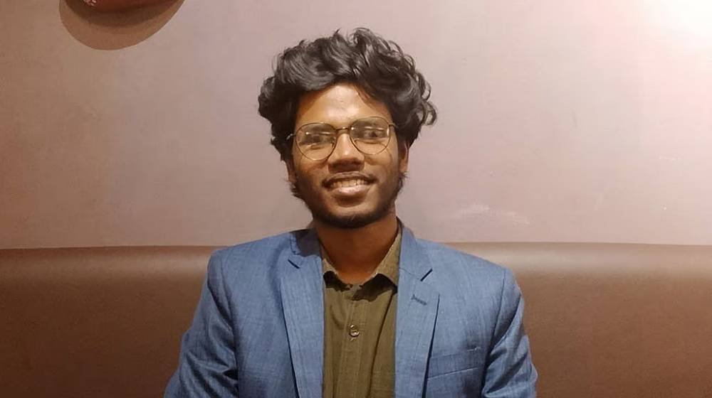 মেস থেকে জবি ছাত্রের ঝুলন্ত মরদেহ উদ্ধার