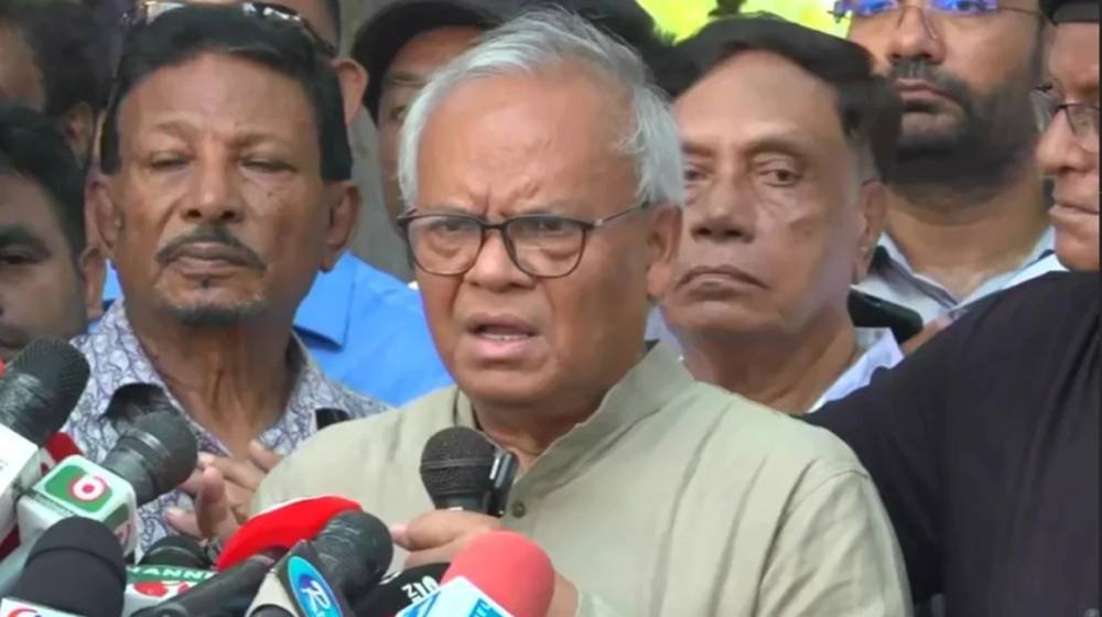 তারেক রহমান ব্রিকসে না যাওয়ায় বিদ্যুৎ বন্ধ করেছিল আদানি: রিজভী