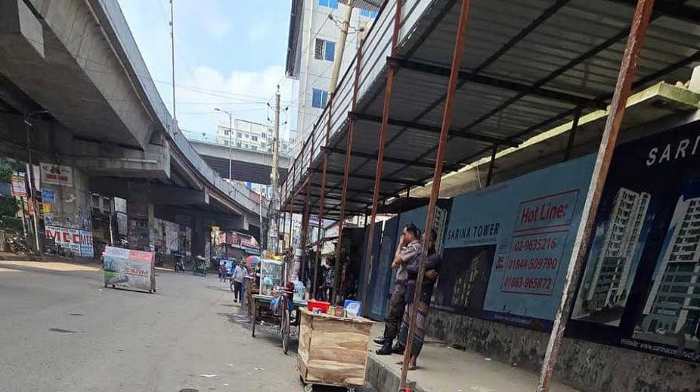 রাজধানীর মালিবাগে একাধিক ককটেল বিস্ফোরণ, এলাকায় আতঙ্ক