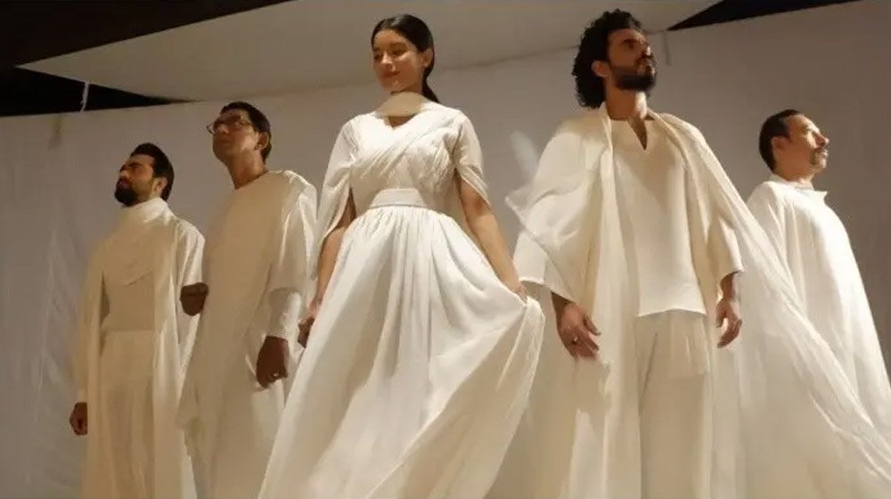 দুর্গাপূজায় নয়, ঈদে আসছে ‘আন্ধার’?