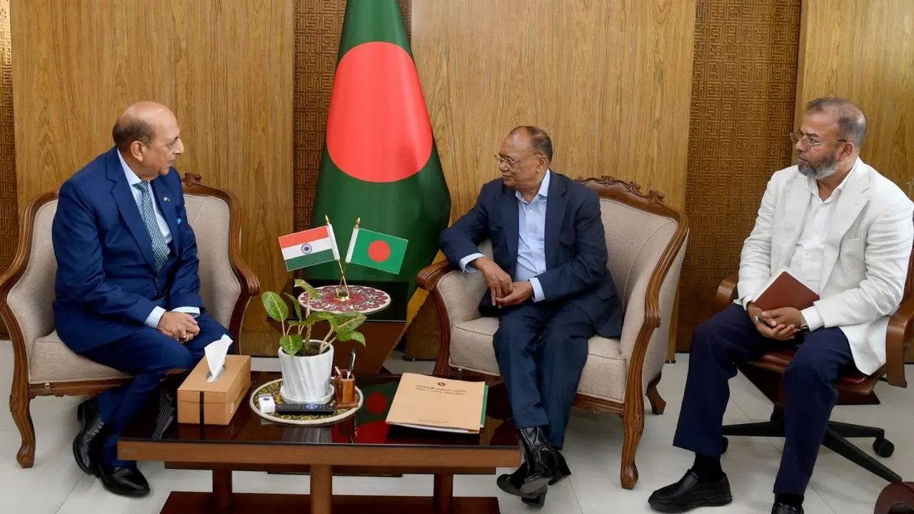 যথাসময়ে প্রধানমন্ত্রী তারেক রহমান ভারত সফর করবেন: দীনেশ ত্রিবেদী