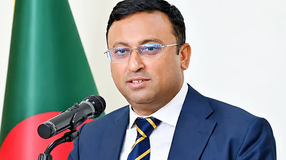 প্রধানমন্ত্রীর ভারত সফরের প্রধান চ্যালেঞ্জ শেখ হাসিনা ও তাঁর দলের নেতাদের কর্মকাণ্ড